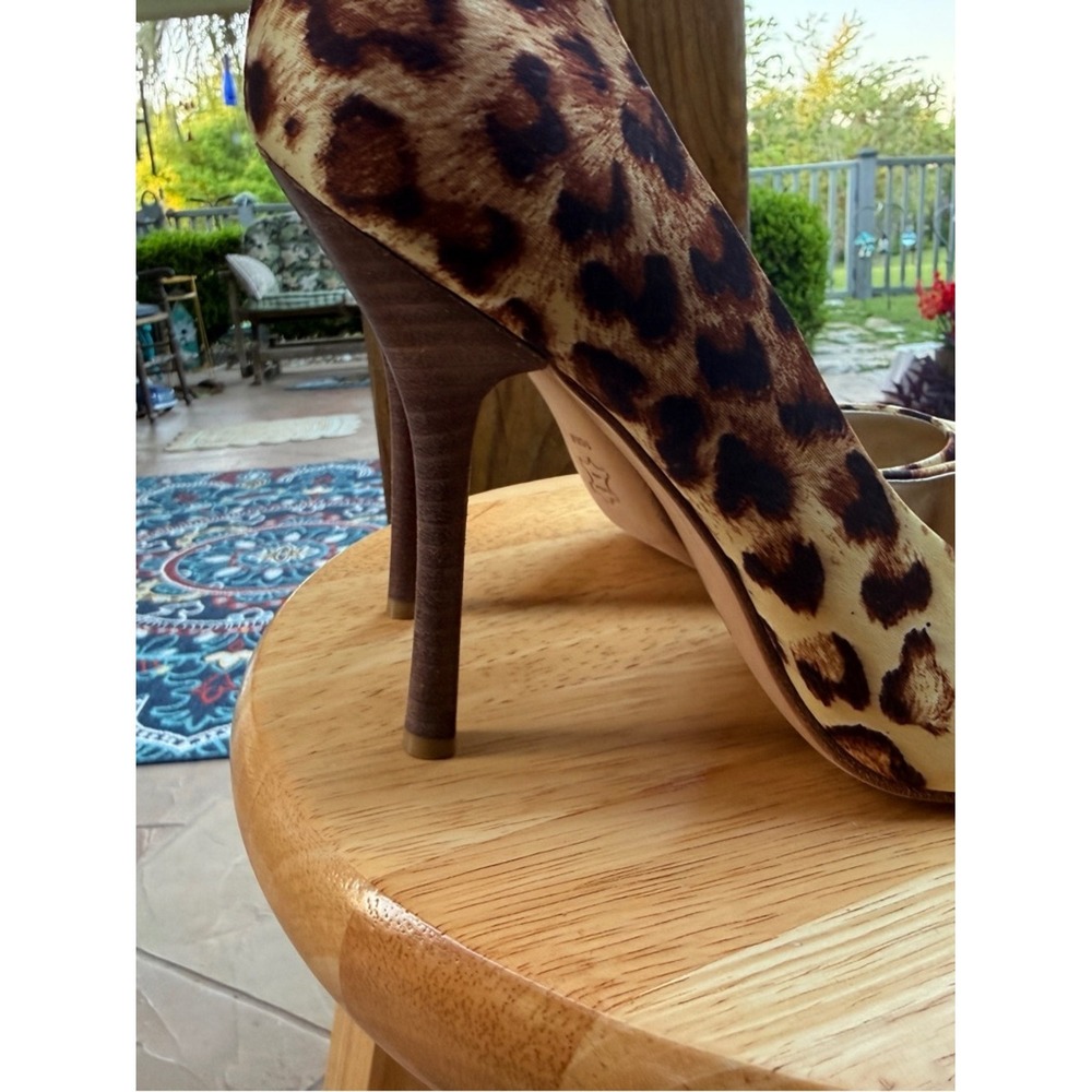GUESS Leopard-Print Pointed Toe Pumps in Brown and Black - Picture 4 of 13